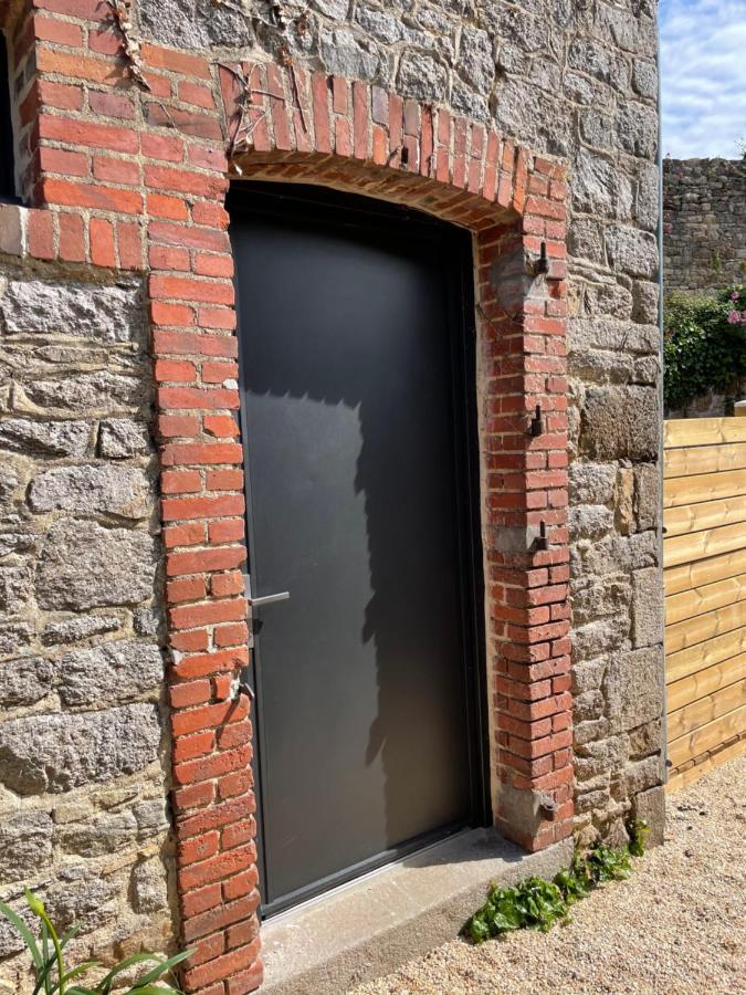Maison La Tour دينان المظهر الخارجي الصورة
